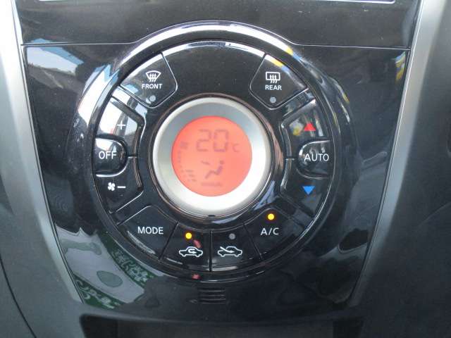 U00048565398_40_001.jpg