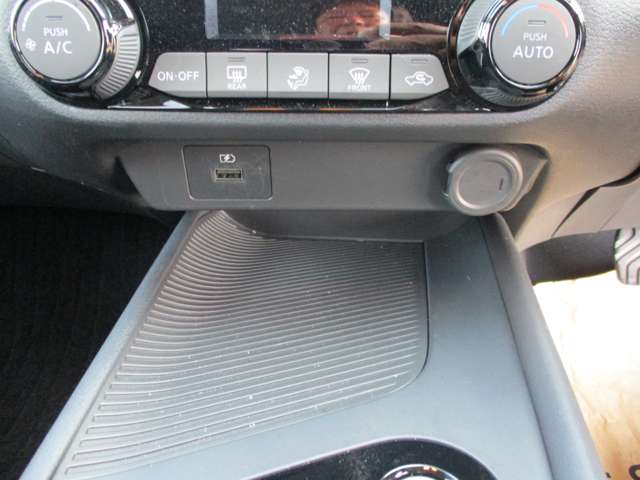 U00048415306_15_001.jpg
