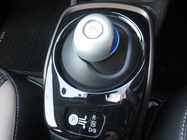 U00048426494_17_001.jpg