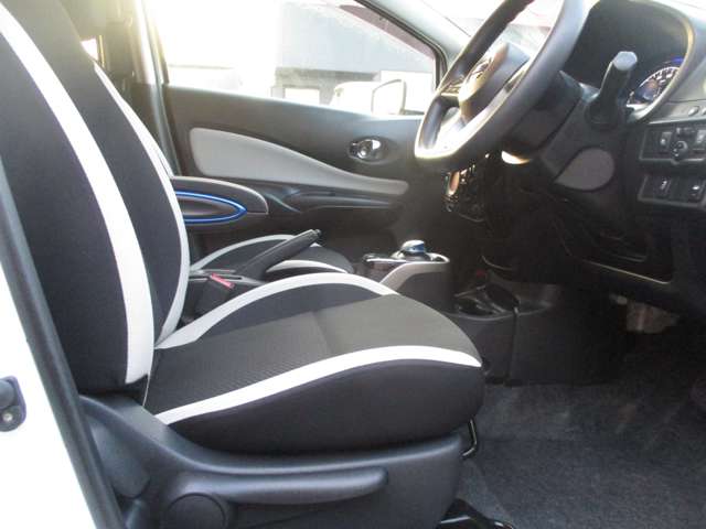 U00048336532_15_002.jpg