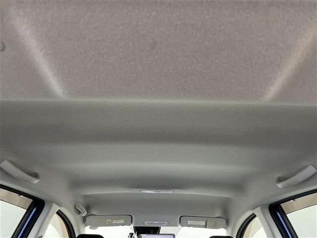UZ0047686623_47_001.jpg