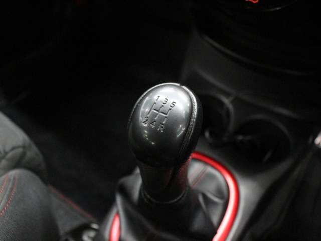 U00048141370_50_001.jpg