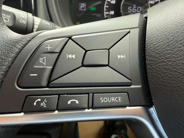 U00048554872_13_001.jpg