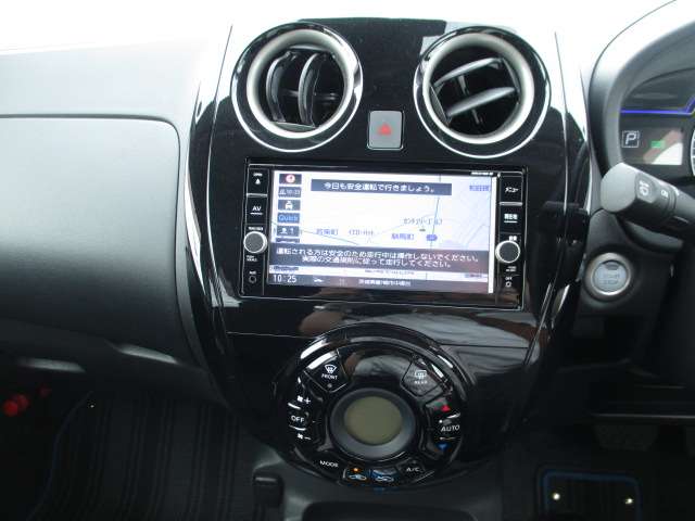U00048554310_11_001.jpg