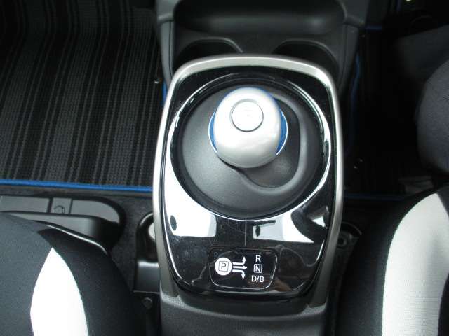 U00048554310_15_001.jpg