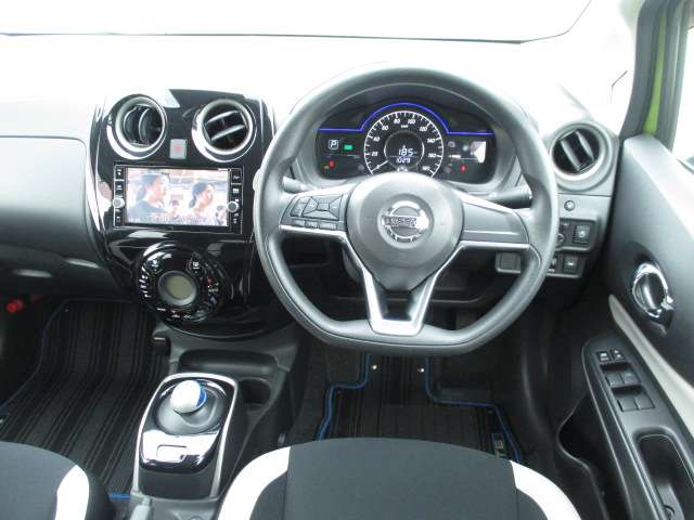 U00048554310_3_001.jpg