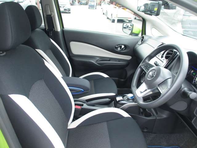 U00048554310_7_001.jpg