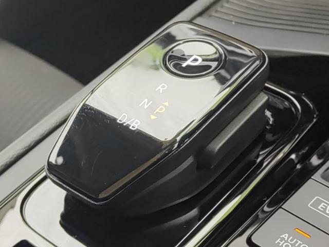 UZ0048134011_34_002.jpg