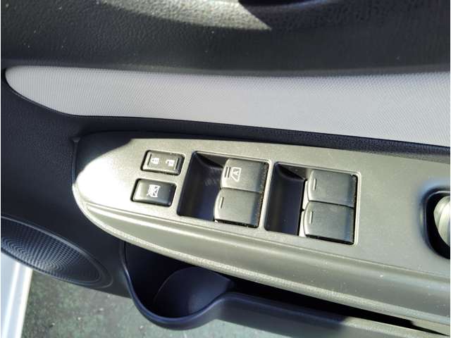 U00047993306_13_001.jpg