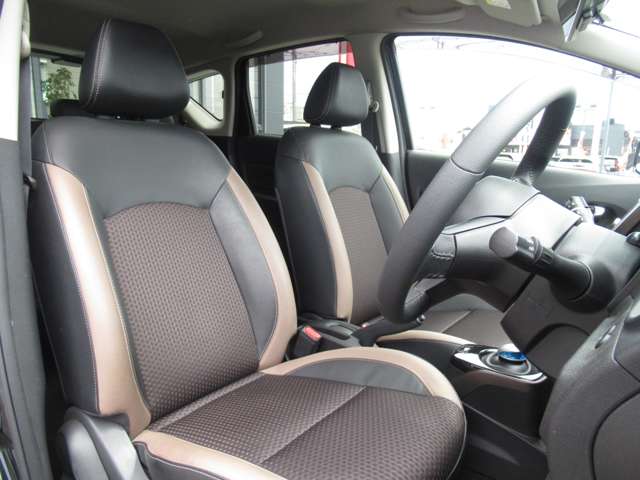 U00048606577_33_001.jpg