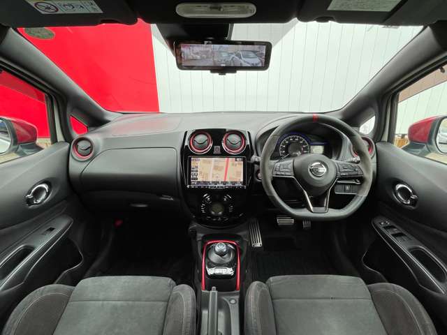 U00048472806_3_002.jpg