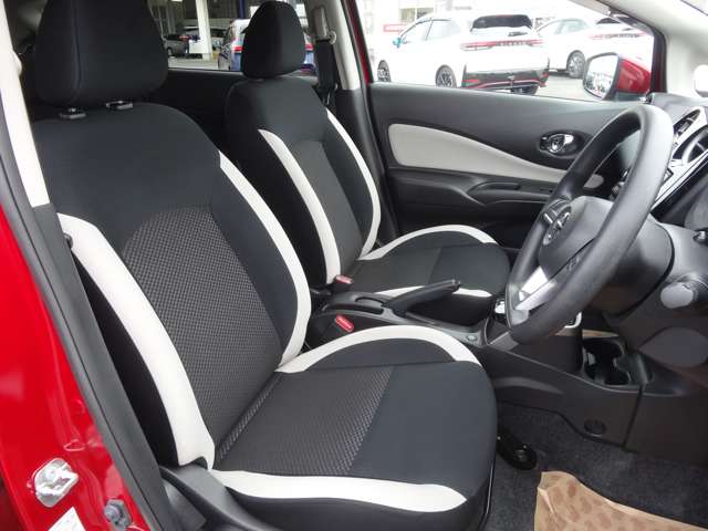 U00048278690_15_001.jpg