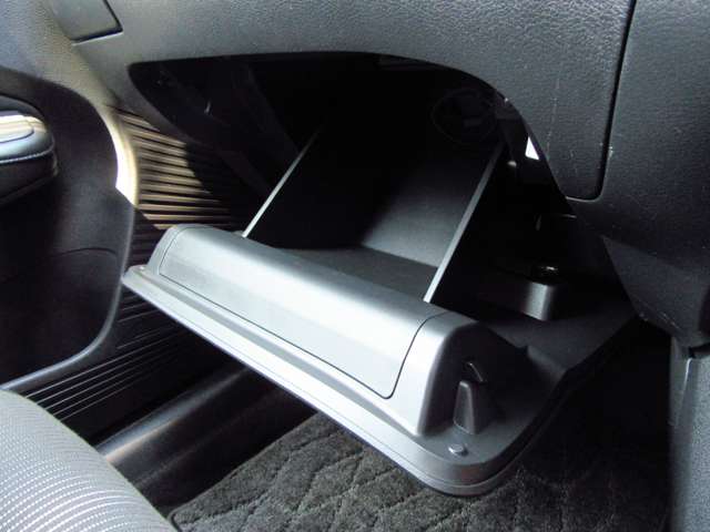 U00048625944_18_001.jpg