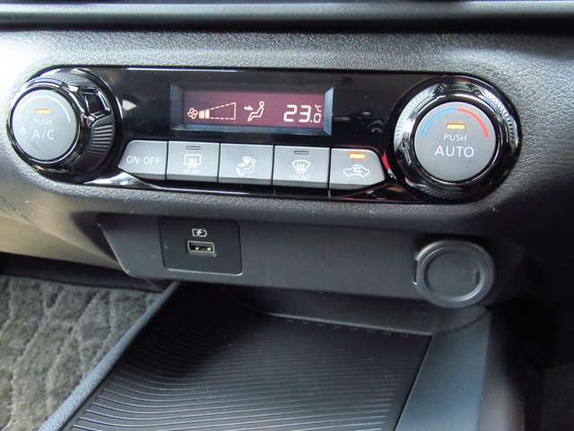 U00048625944_7_001.jpg