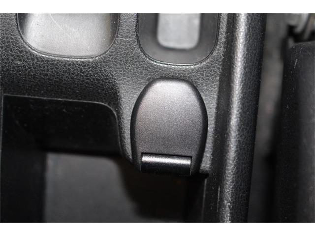 UJ0048648220_71_001.jpg