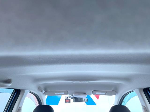 UZ0047471563_58_001.jpg