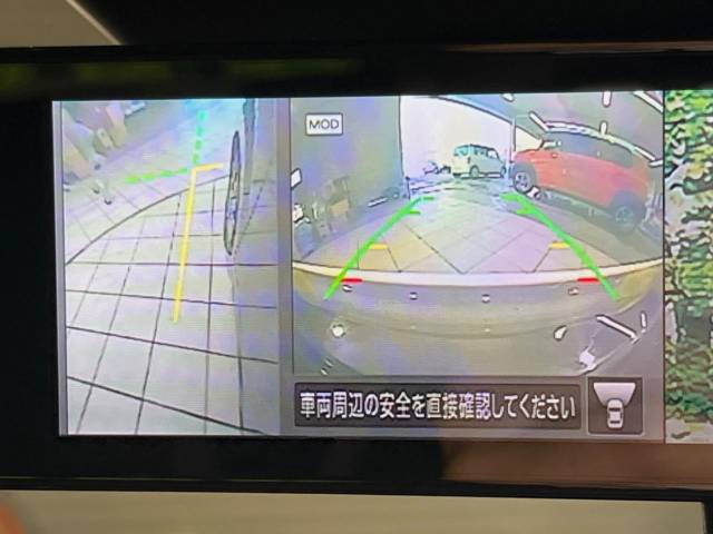 UZ0048152221_32_001.jpg