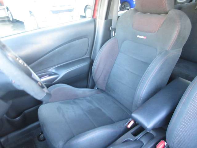 U00047605019_49_001.jpg