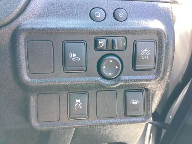 U00048540400_6_003.jpg