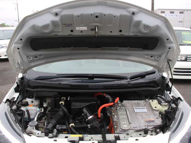 U00048100832_33_003.jpg