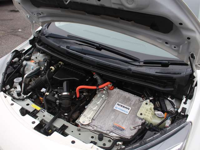 U00048100832_39_003.jpg