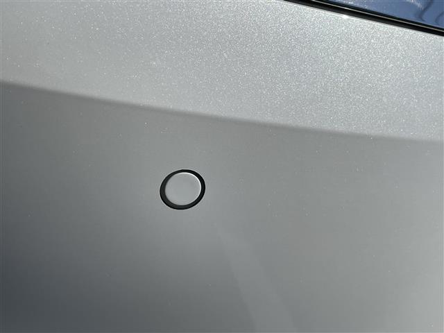 UZ0047676152_11_001.jpg
