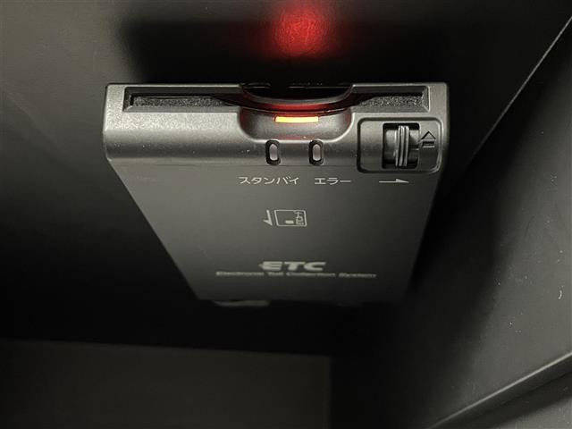 UZ0047663131_7_001.jpg
