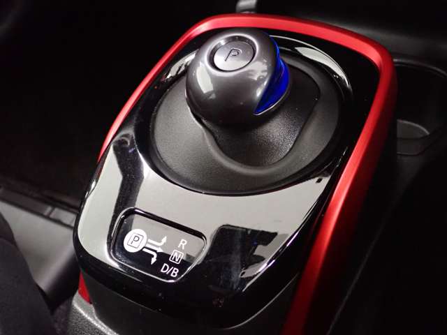 UJ0047227058_30_002.jpg