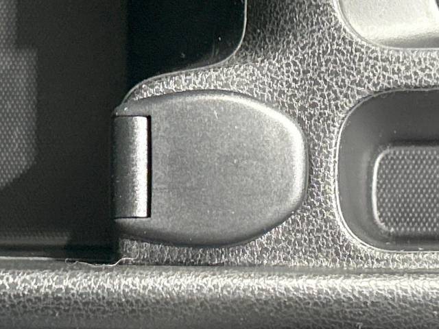 UZ0048383245_60_001.jpg