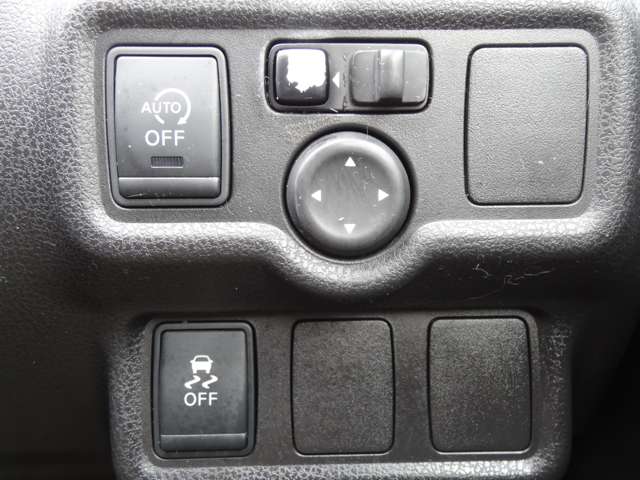U00048446520_4_002.jpg