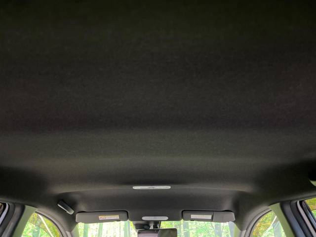 UZ0048060311_50_001.jpg