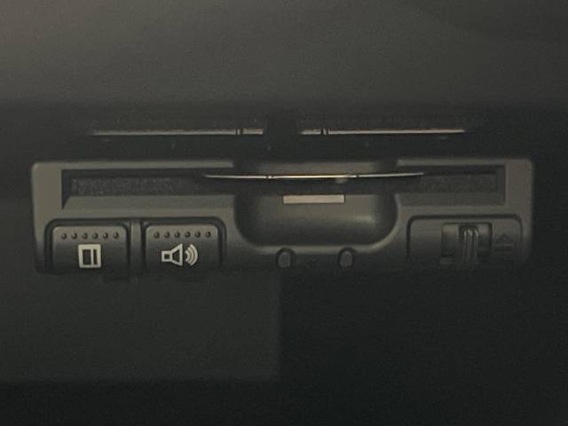 UZ0048060311_6_001.jpg