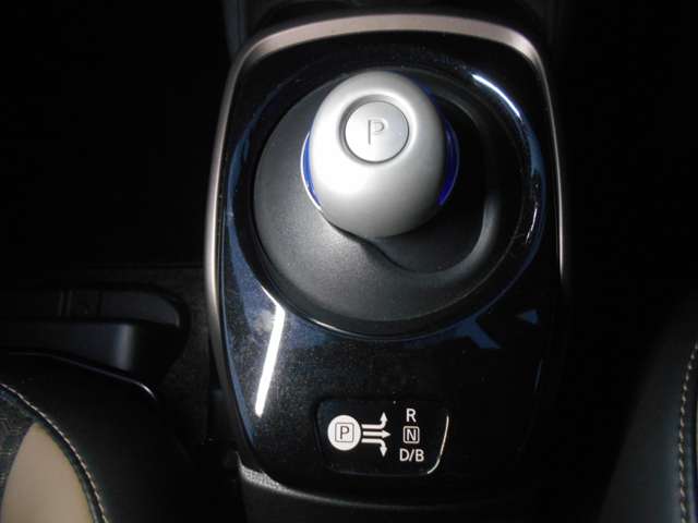 U00048093030_50_002.jpg