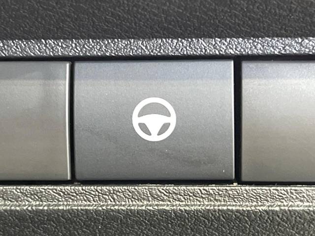 UZ0048436972_48_001.jpg