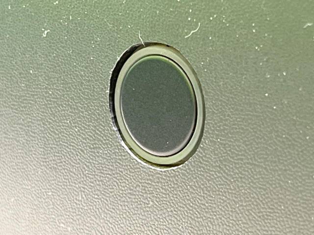 UZ0048436972_71_001.jpg
