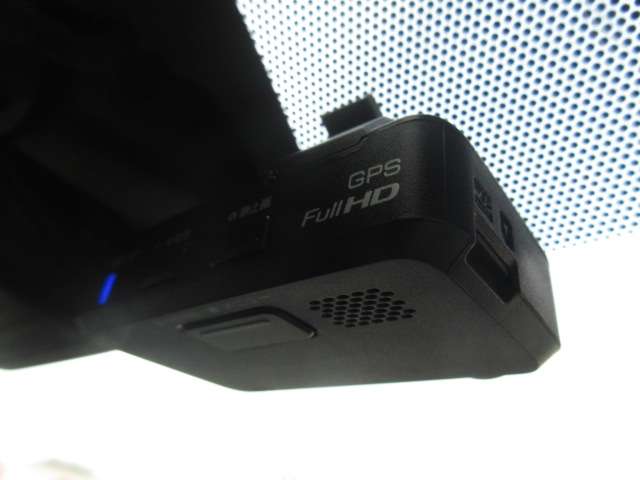 U00048473414_37_001.jpg