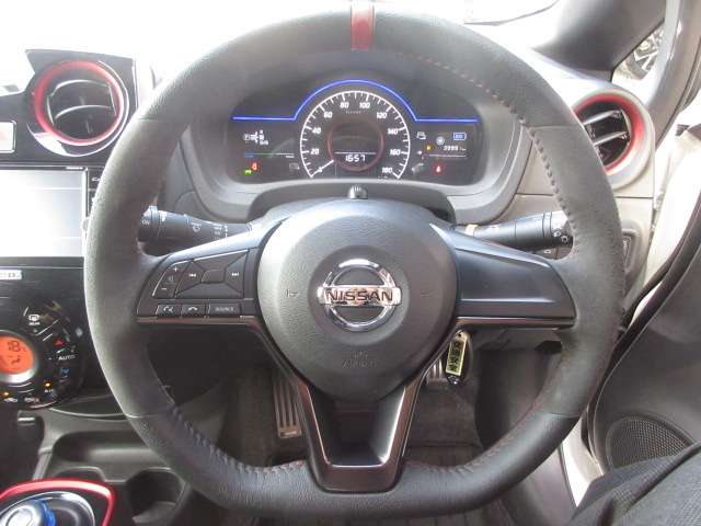 U00048473414_8_001.jpg