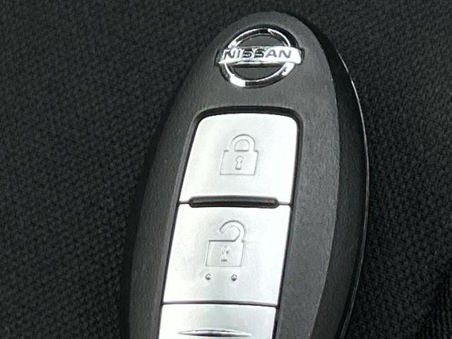 UZ0048280554_55_001.jpg