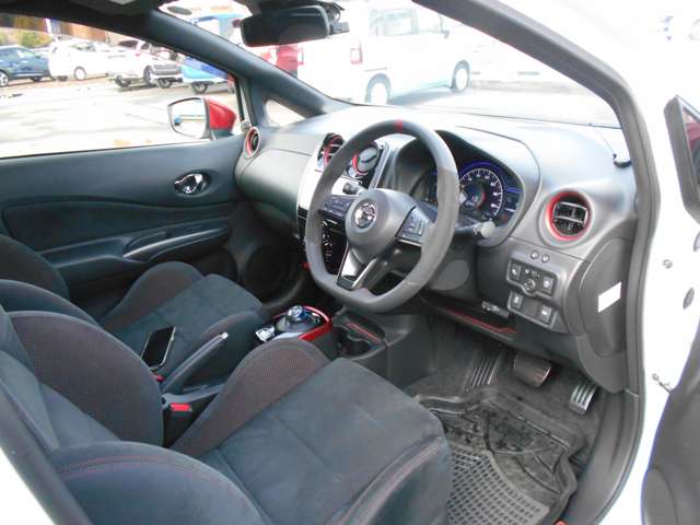 U00047182356_7_001.jpg