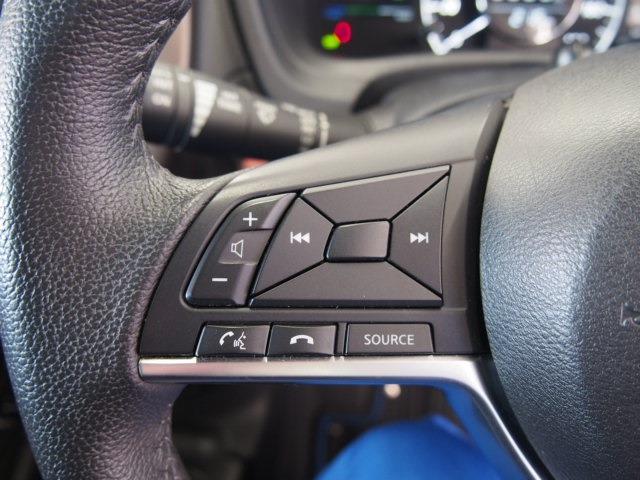 UJ0047699840_62_003.jpg