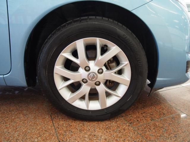 UJ0047699840_8_002.jpg