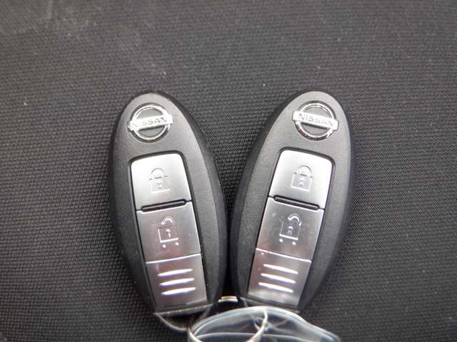 U00048286777_10_001.jpg