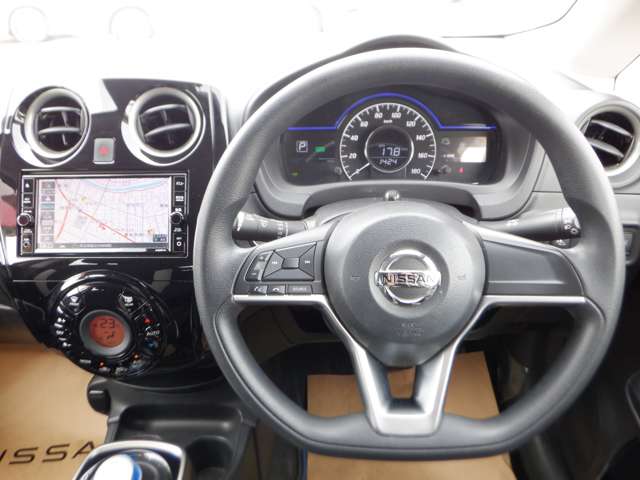 U00048286777_3_001.jpg