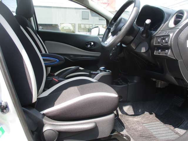 U00048552944_18_002.jpg
