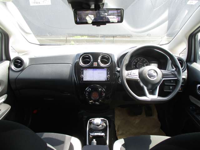 U00048552944_2_002.jpg