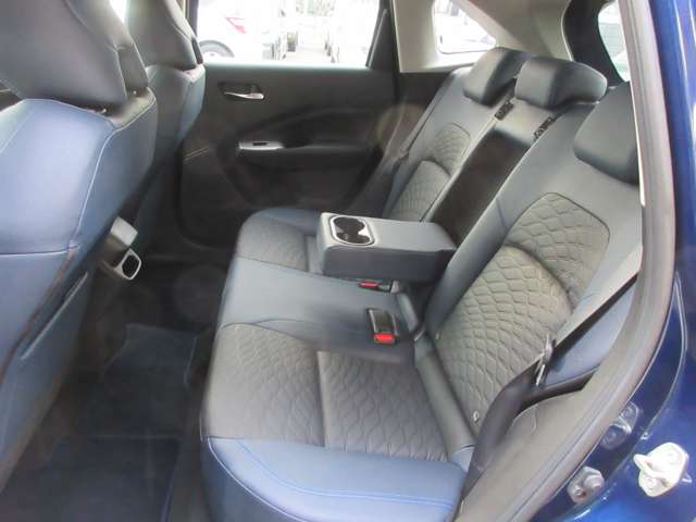 U00048605403_14_003.jpg