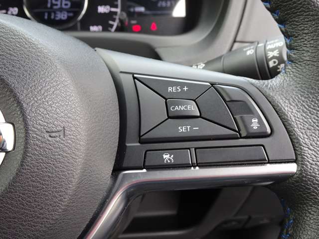 U00048578102_2_002.jpg