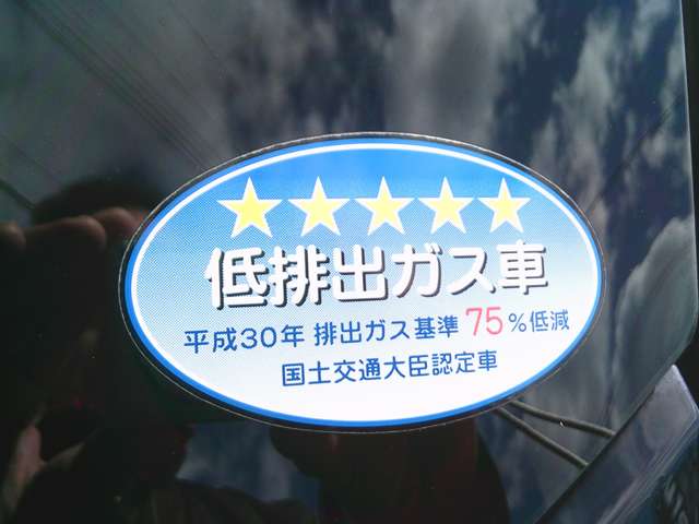 U00048051187_52_001.jpg