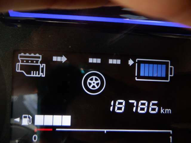U00048210906_32_002.jpg