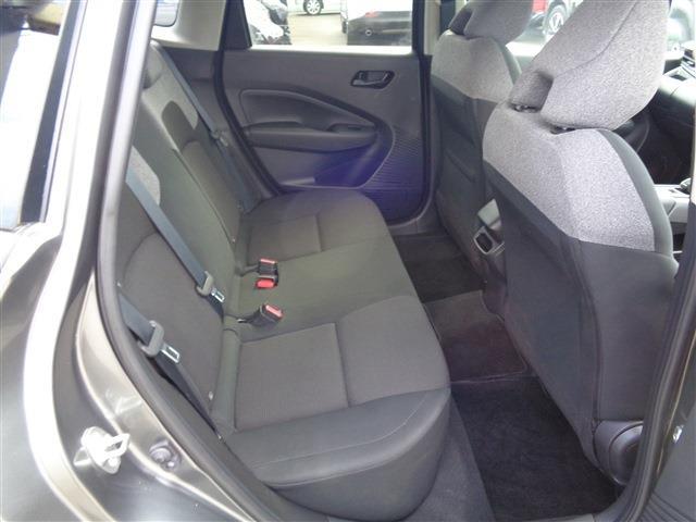 UJ0048565162_13_001.jpg